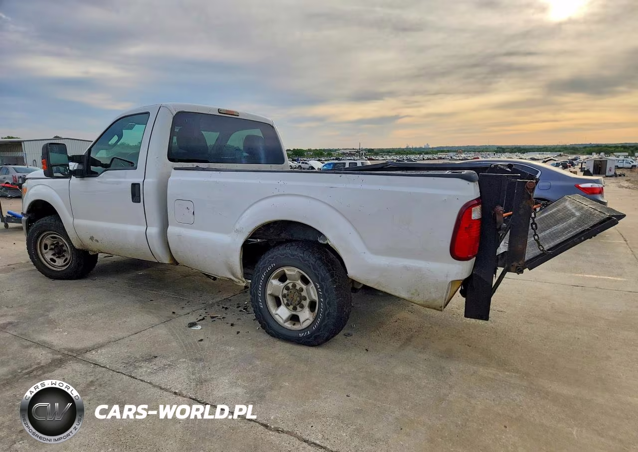 2016 Ford F250 Super Duty VIN:1FTBF2A60GEC02372 - 2