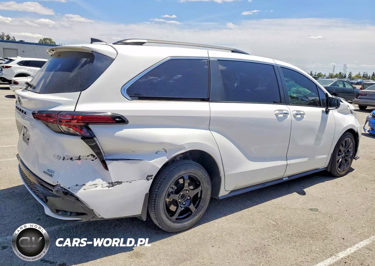 2023 Toyota Sienna Xse 7-Passenger VIN:5TDDRKEC8PS167932 - 3