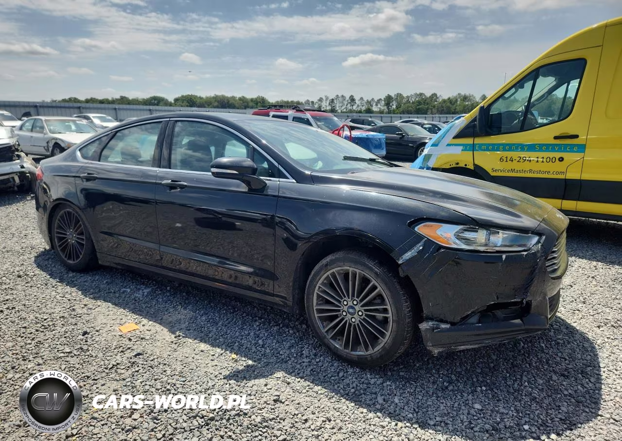 2014 Ford Fusion Se VIN:1FA6P0HD3E5357511 - 4