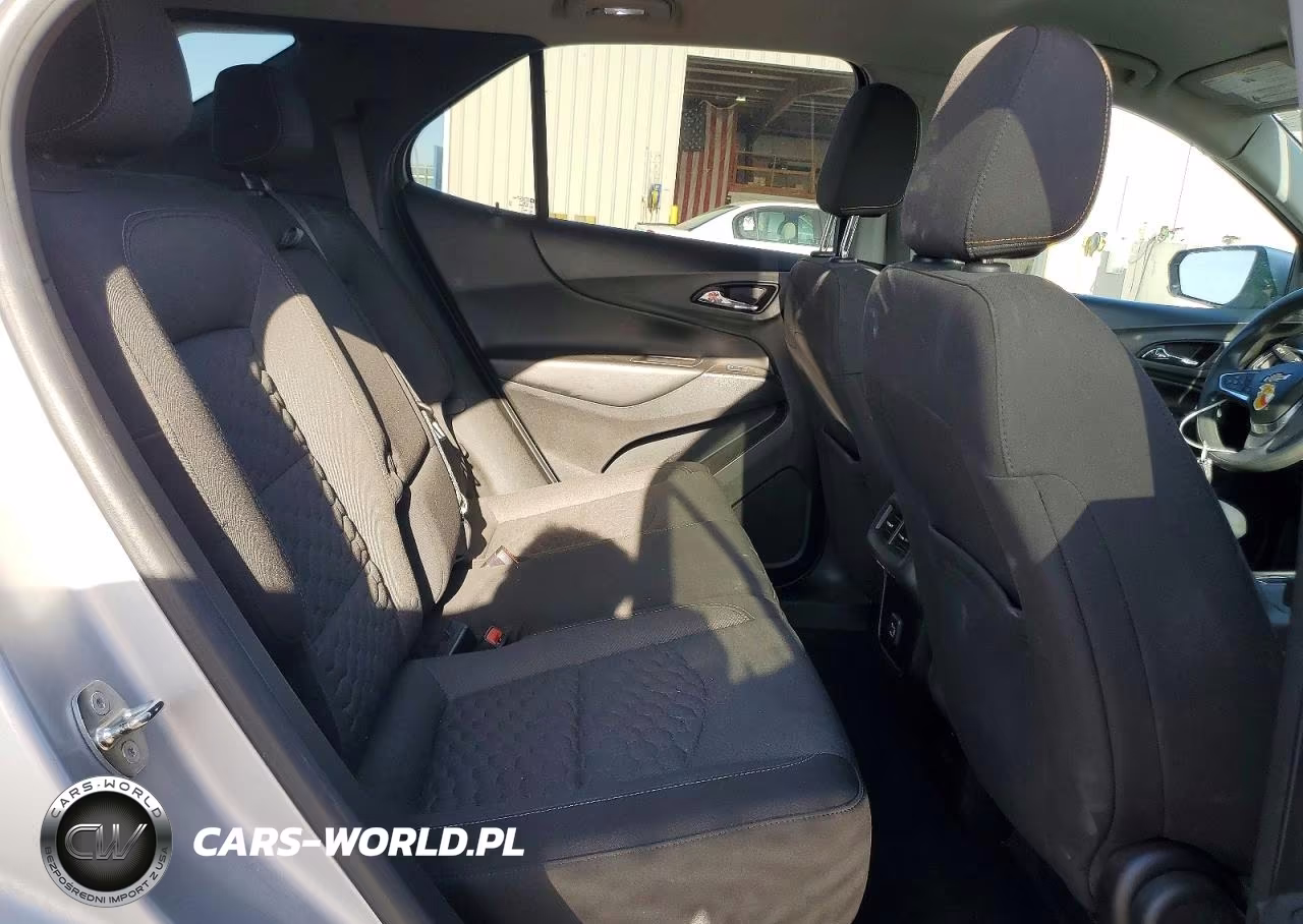 2021 Chevrolet Equinox VIN:2GNAXUEV0M6119876 - 11