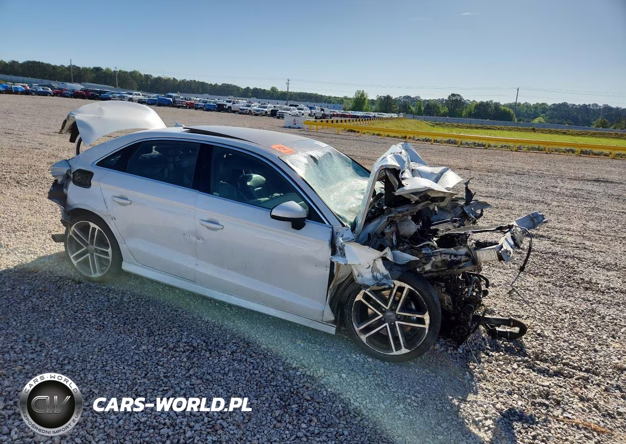 2018 Audi A3 Premium Plus VIN:WAUJ8GFF7J1062232 - 4