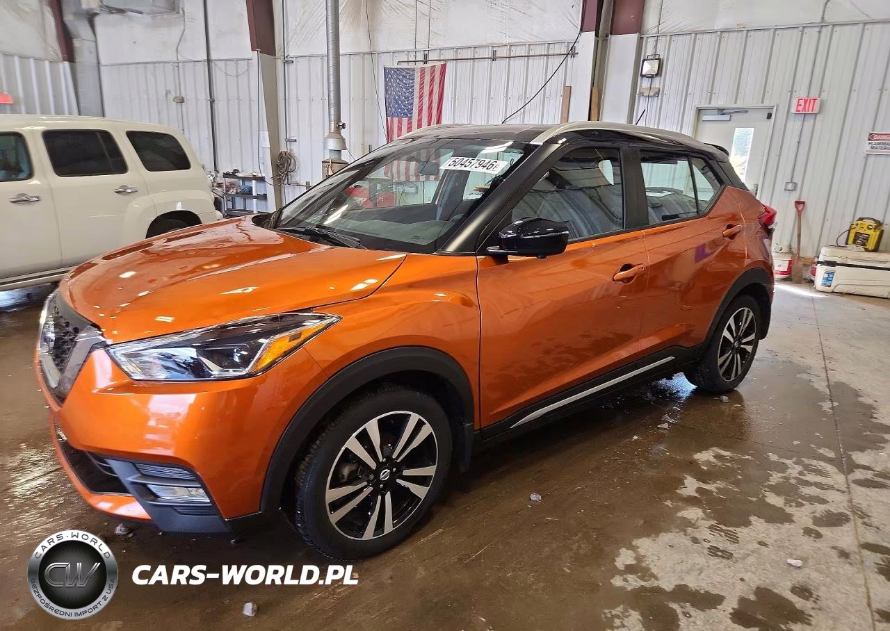 2018 Nissan Kicks Sr