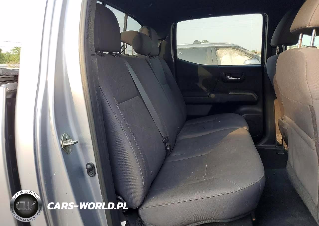 2018 Toyota Tacoma Trd Sport VIN:5TFAZ5CN7JX065306 - 10