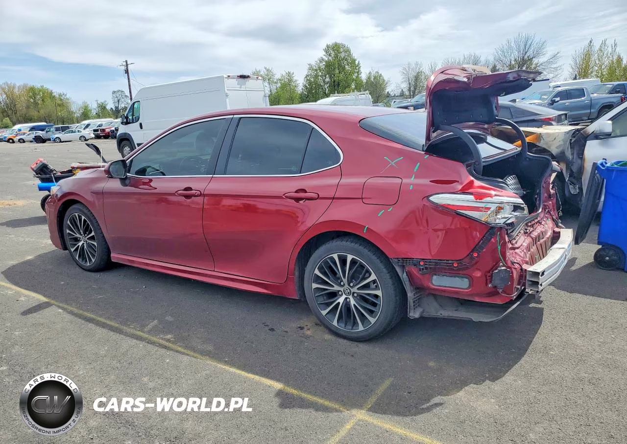 2018 Toyota Camry Se VIN:4T1B11HK9JU638576 - 2