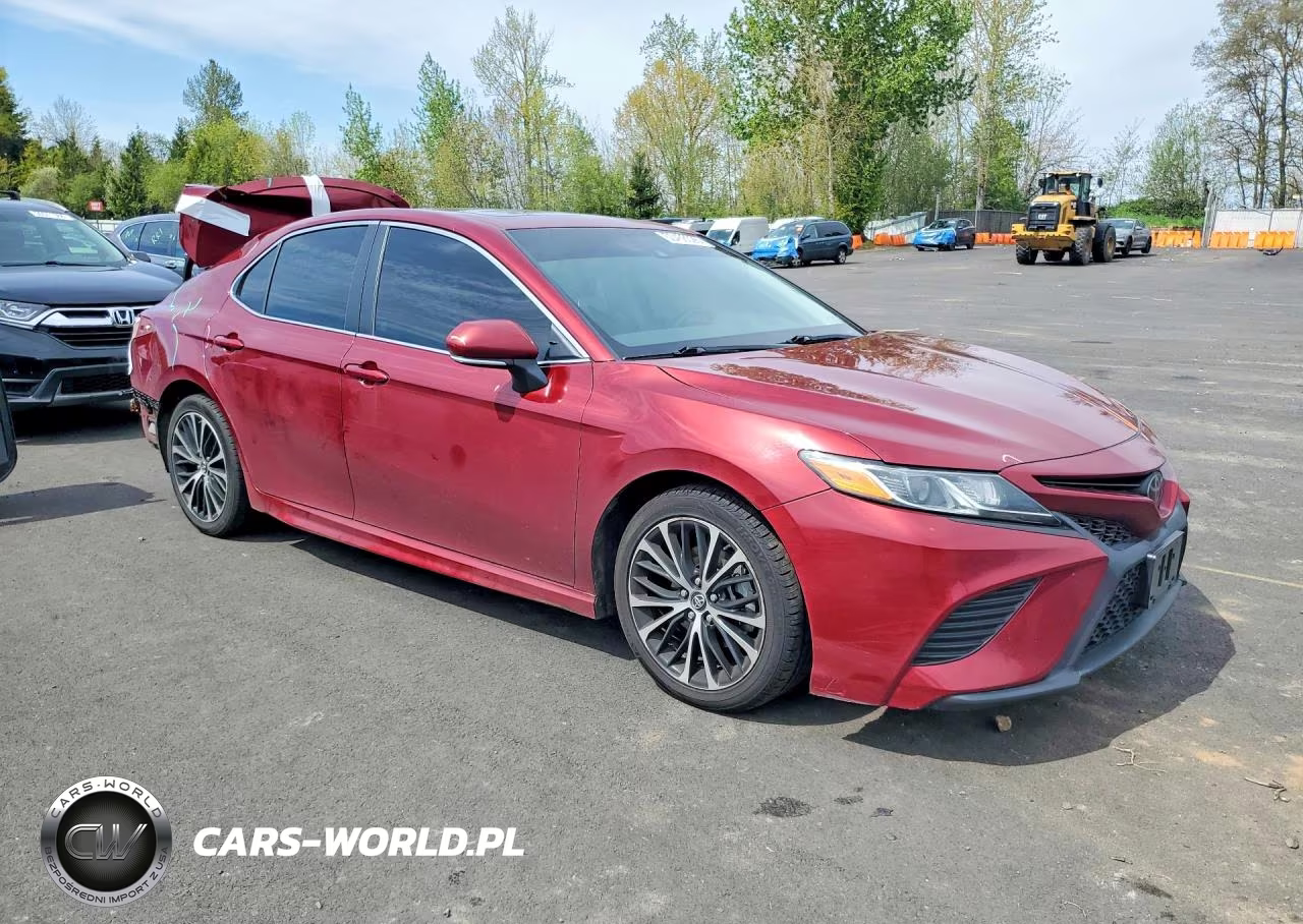 2018 Toyota Camry Se VIN:4T1B11HK9JU638576 - 4