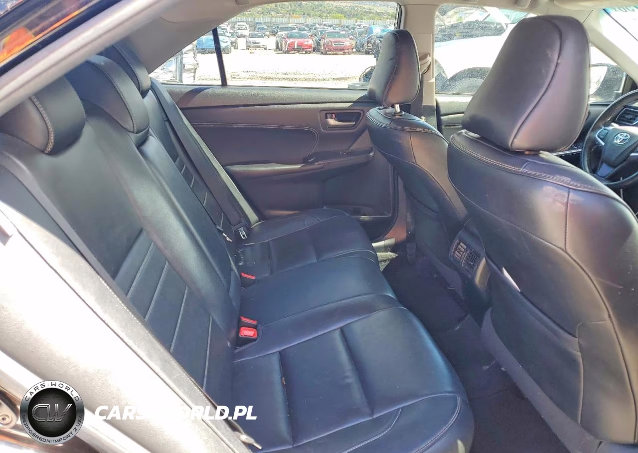 2017 Toyota Camry Xle VIN:4T1BF1FK0HU763528 - 10
