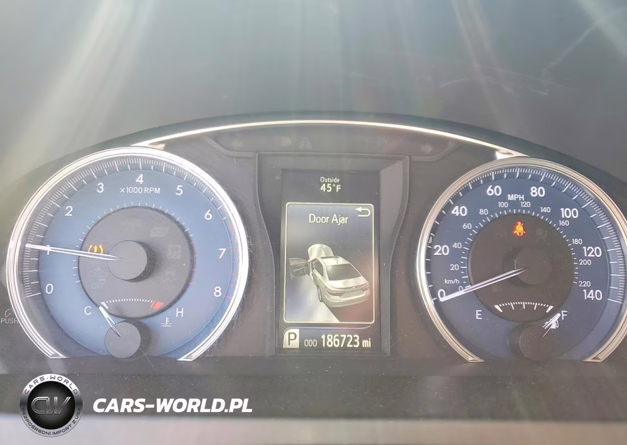 2017 Toyota Camry Xle VIN:4T1BF1FK0HU763528 - 9