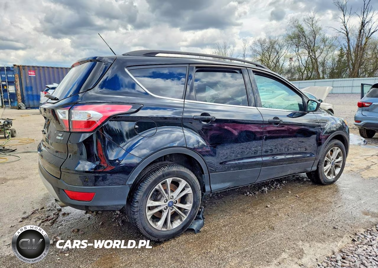 2017 Ford Escape Se VIN:1FMCU9GD8HUC85285 - 3