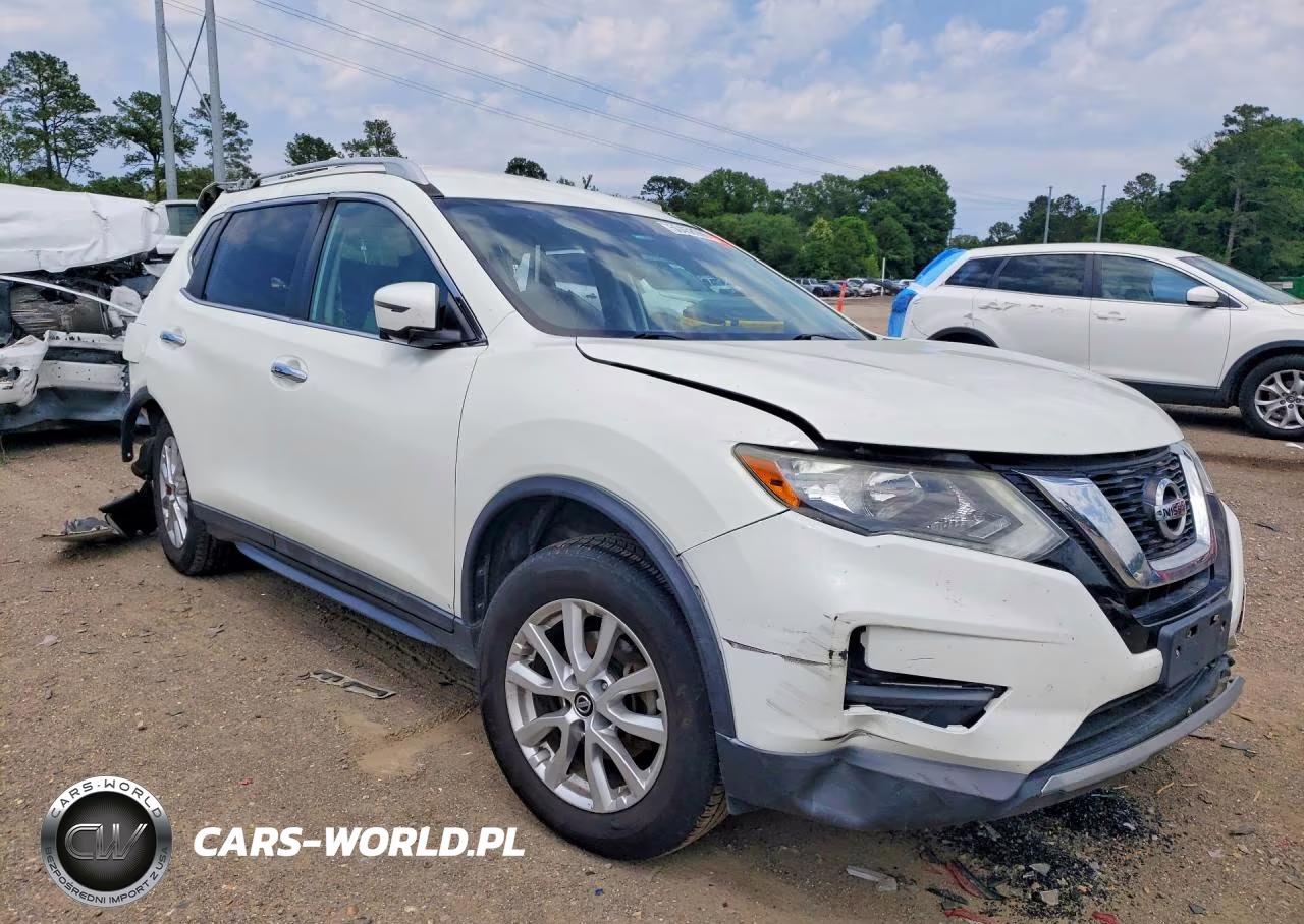2017 Nissan Rogue S VIN:5N1AT2MV7HC774541 - 4