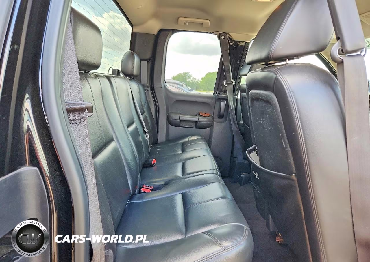 2007 Chevrolet Silverado C1500 VIN:2GCEC190471666315 - 10