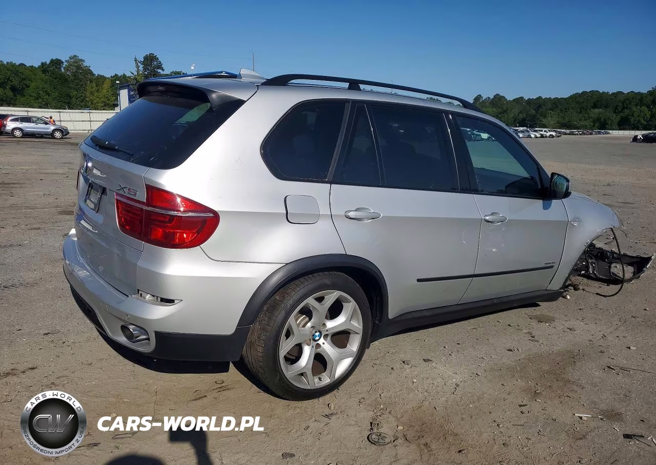 2013 BMW X5 xDrive35I VIN:5UXZV4C55D0G51087 - 3