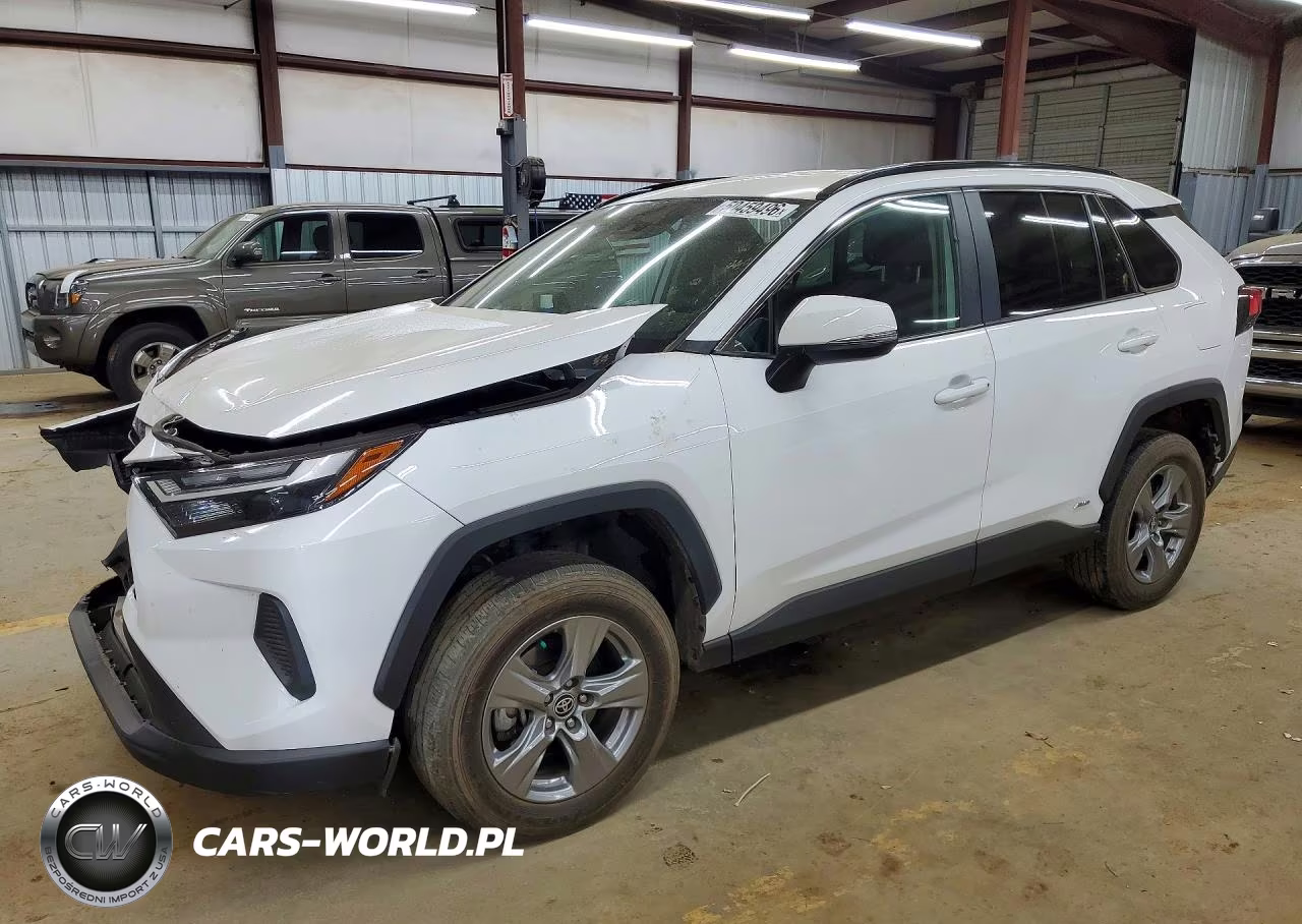 2024 Toyota Rav4 Hybrid Xle – zdjęcie 1 z 13