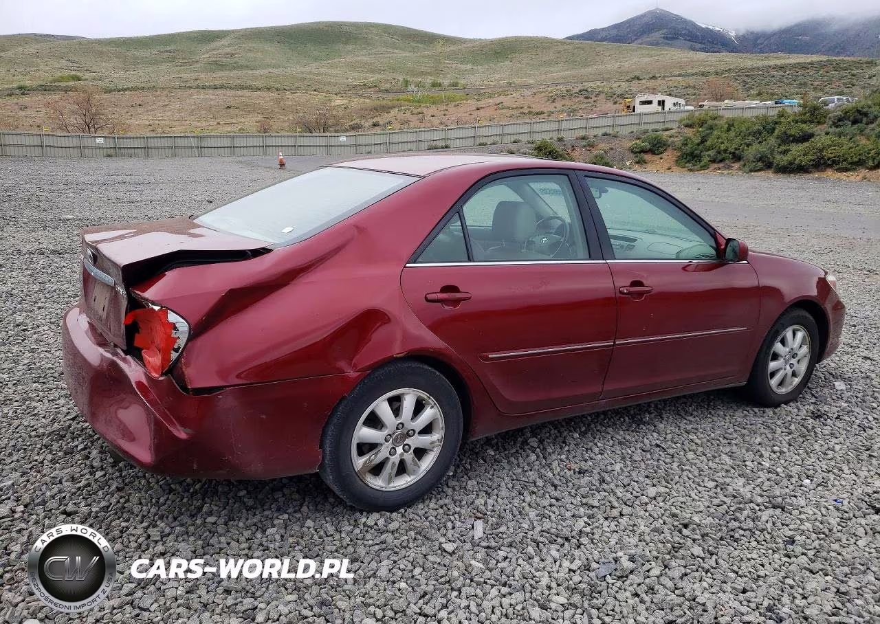 2003 Toyota Camry Xle VIN:4T1BE30K43U184865 - 3