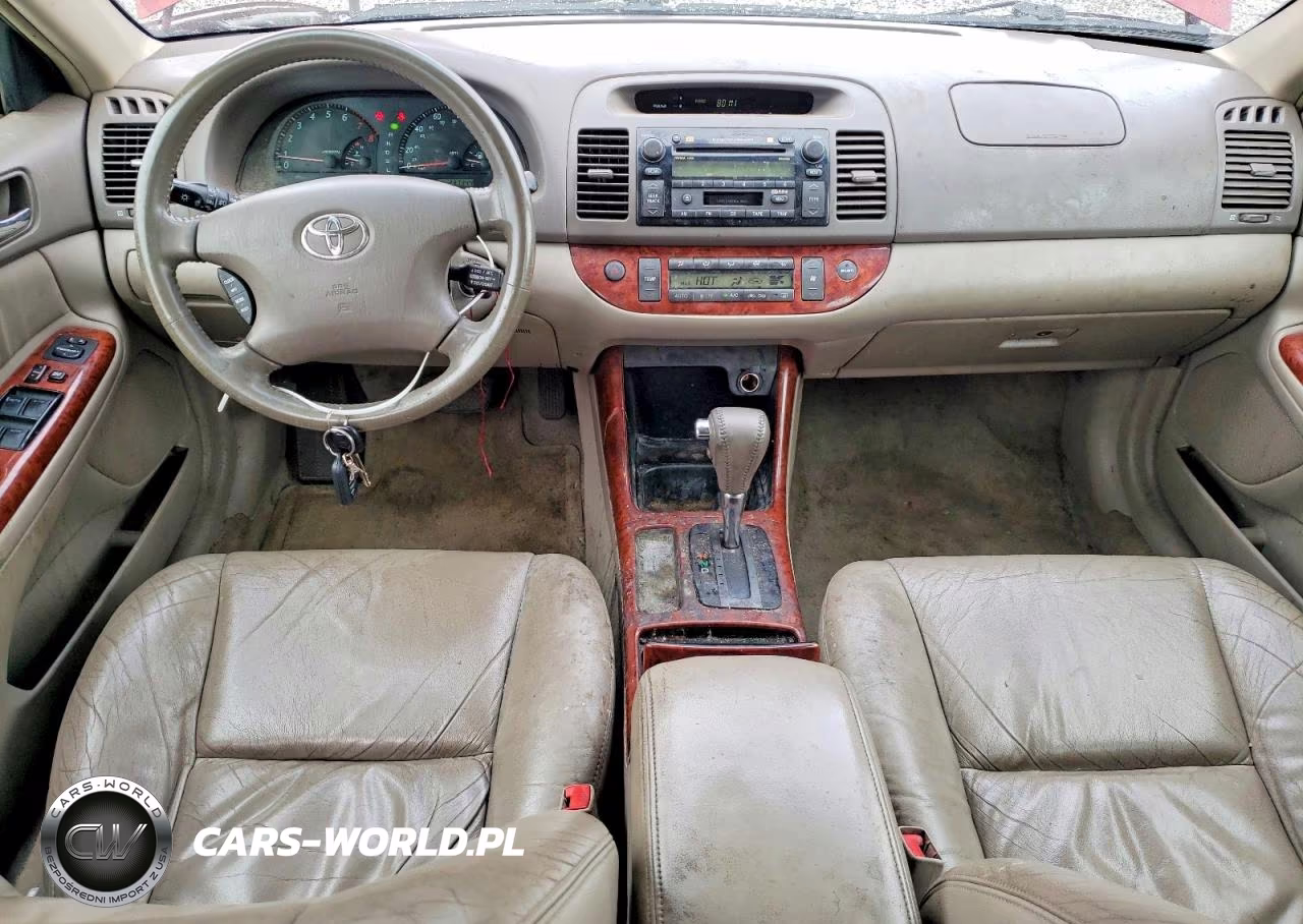 2003 Toyota Camry Xle VIN:4T1BE30K43U184865 - 8