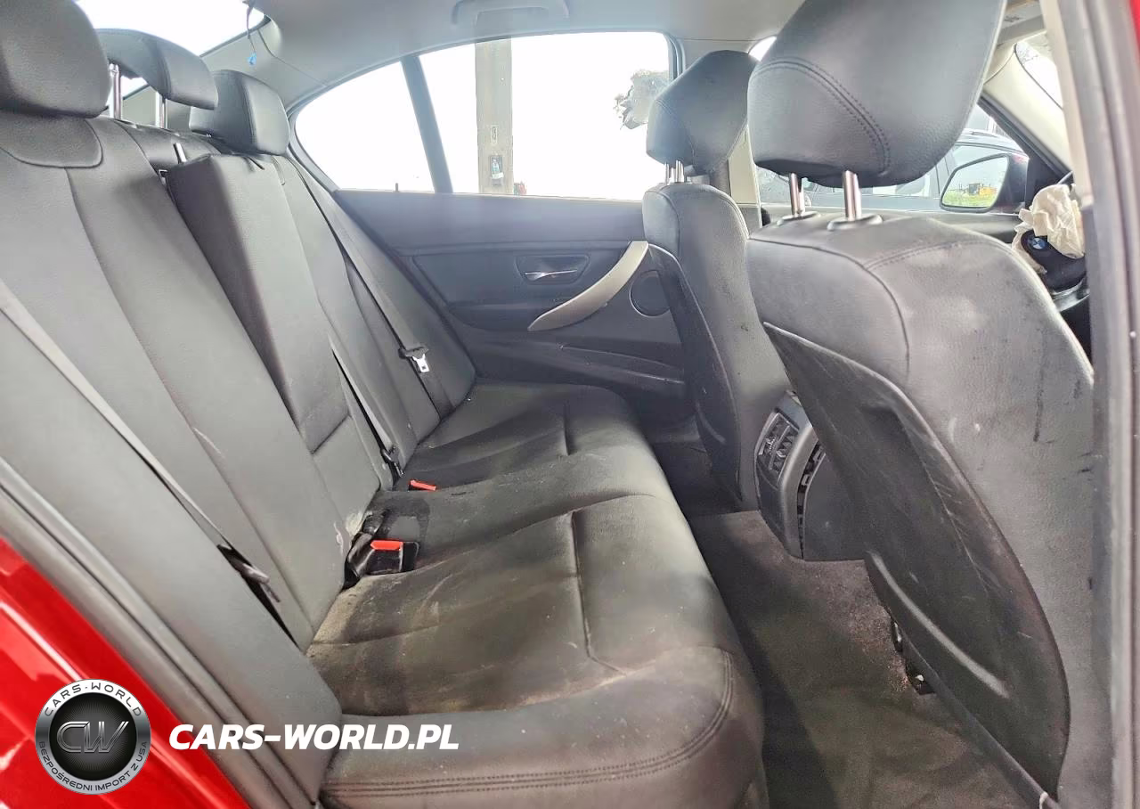 2018 BMW 320 I VIN:WBA8E1G58JNU93617 - 10