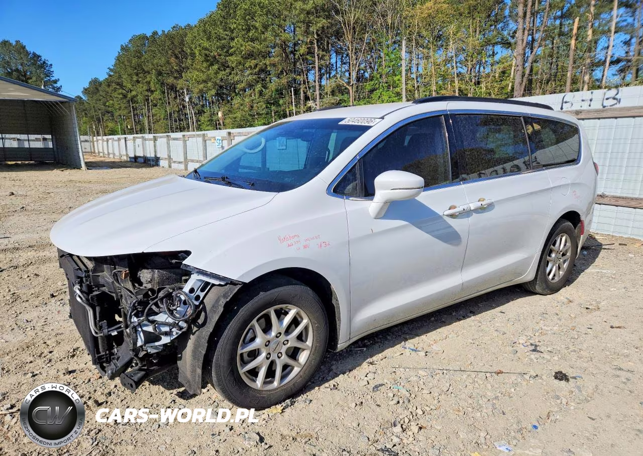 2022 Chrysler Pacifica Touring L