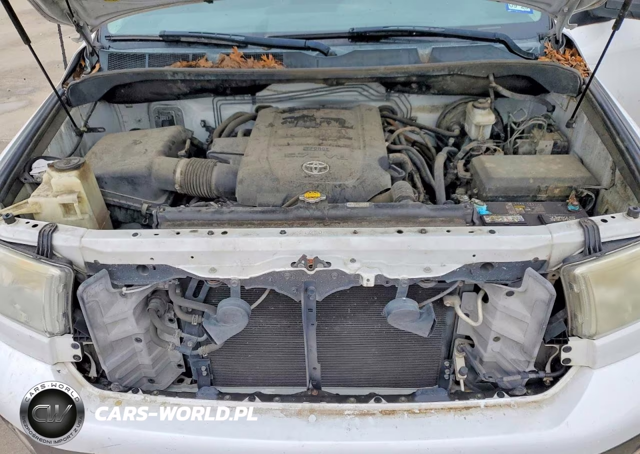 2012 Toyota Tundra VIN:5TFDW5F11CX267401 - 11