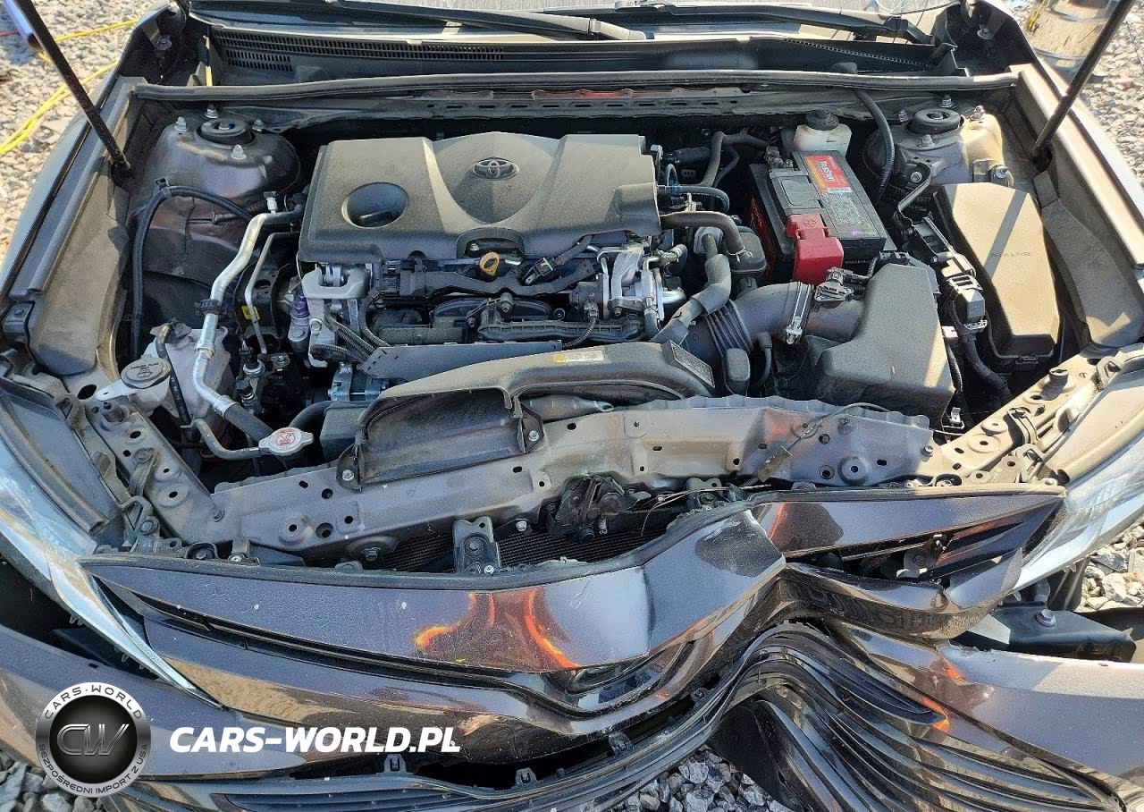 2018 Toyota Camry Le VIN:4T1B11HKXJU141486 - 11