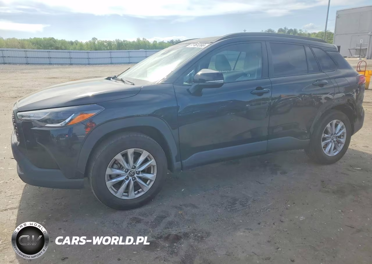 2022 Toyota Corolla Cross Le