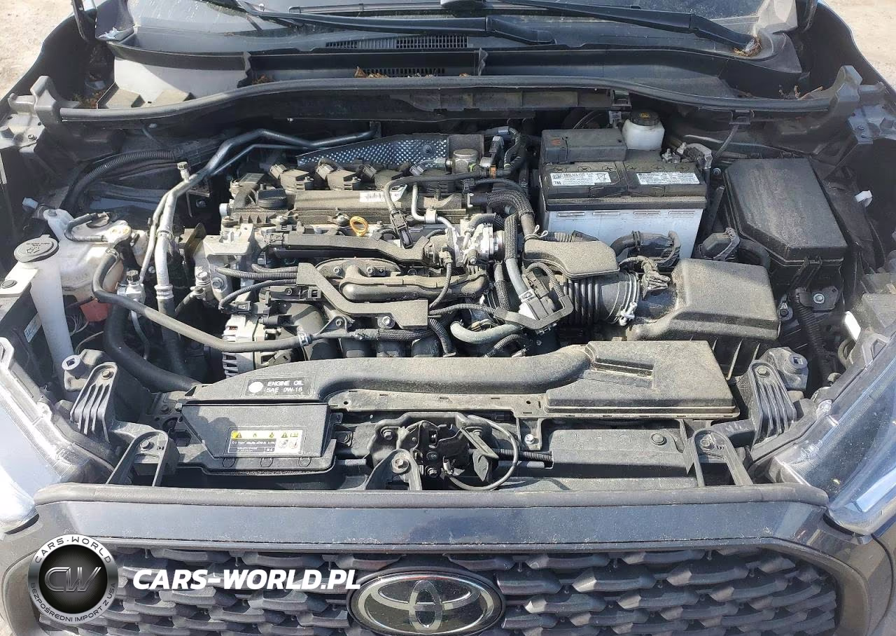 2022 Toyota Corolla Cross Le VIN:7MUCAAAG6NV033638 - 12