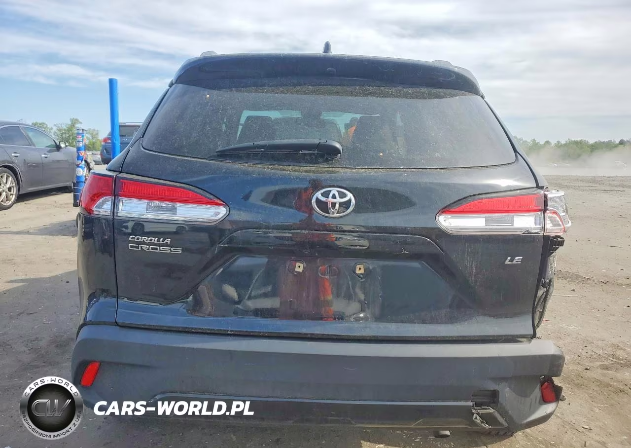 2022 Toyota Corolla Cross Le VIN:7MUCAAAG6NV033638 - 6