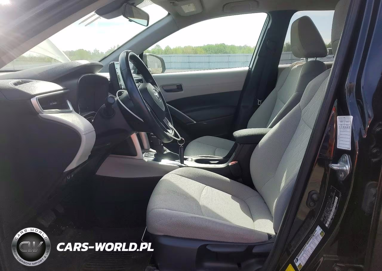 2022 Toyota Corolla Cross Le VIN:7MUCAAAG6NV033638 - 7