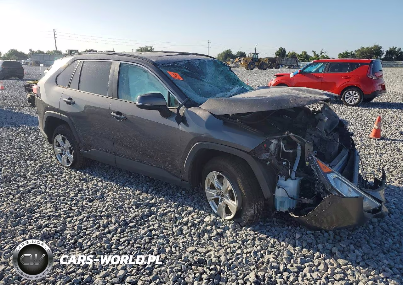 2021 Toyota Rav4 Xle VIN:2T3W1RFV1MC154153 - 4