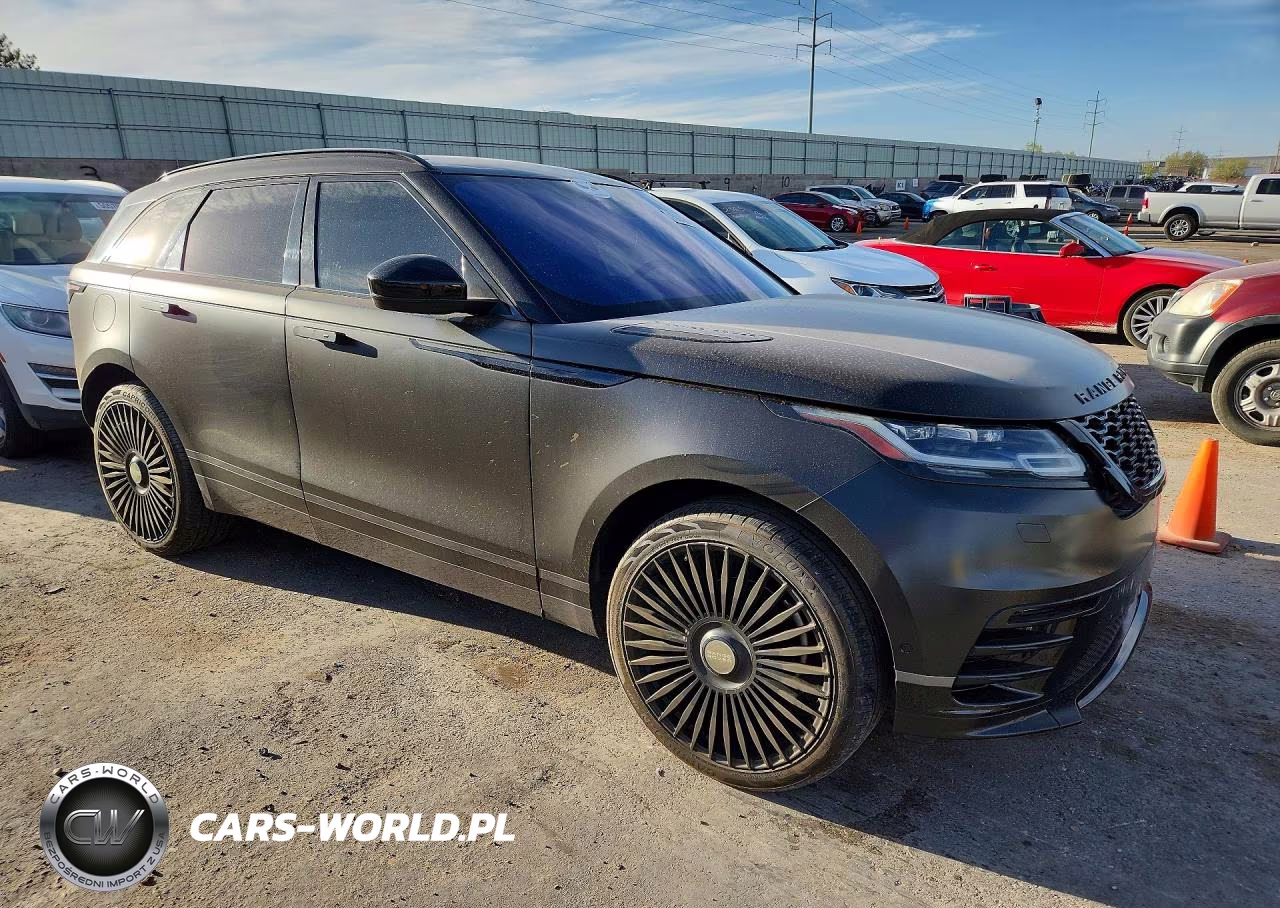 2018 Land Rover Range Rover Velar R-Dynamic Se VIN:SALYL2RX9JA737594 - 4