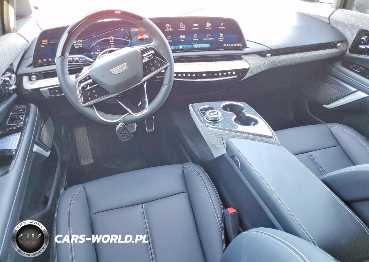 2025 Cadillac Optiq Sport VIN:3GYK3EMR8SS182669 - 8