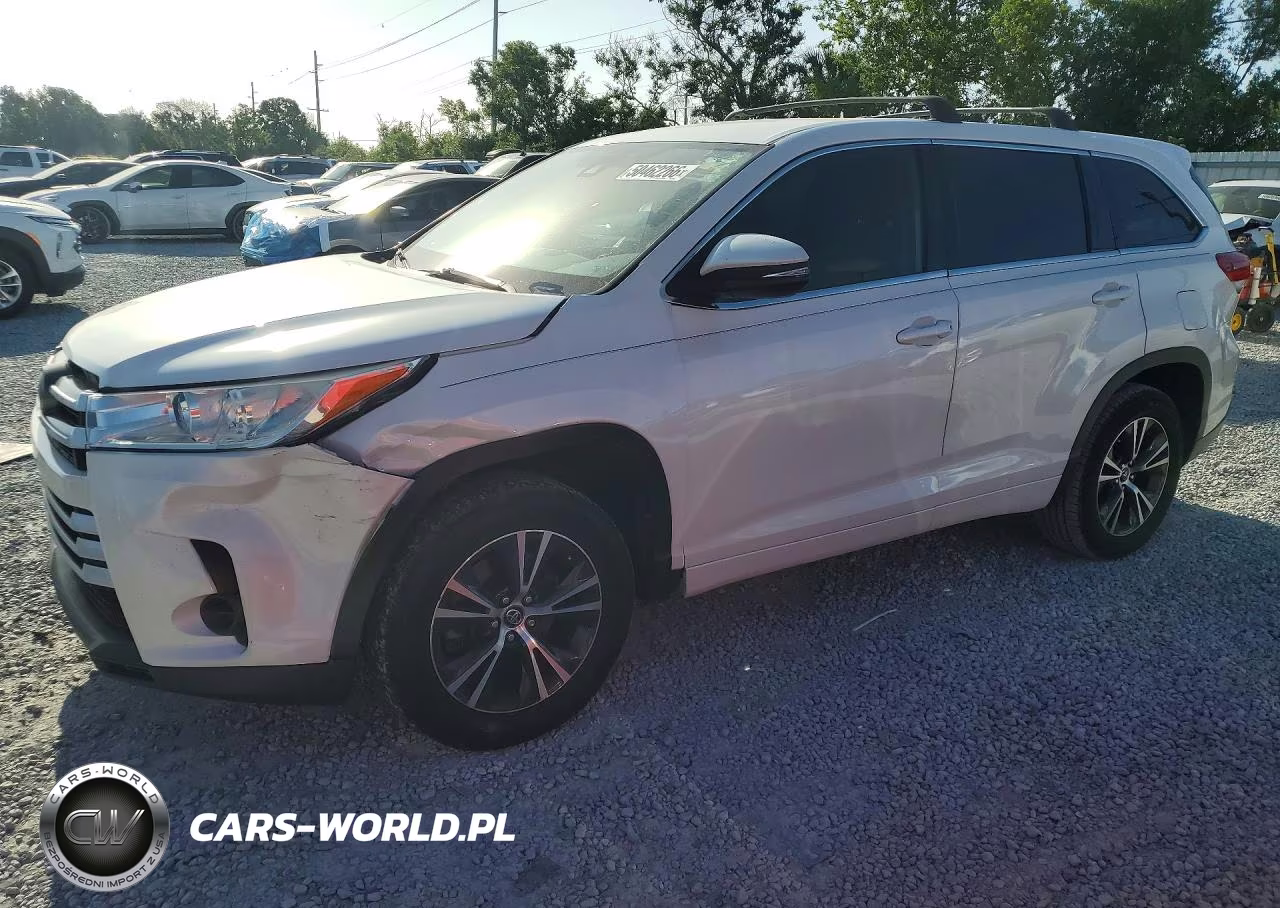 2018 Toyota Highlander Le