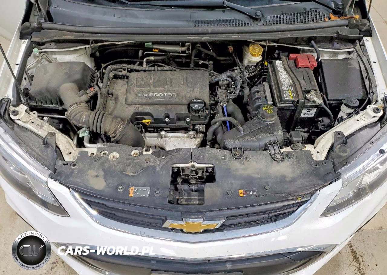 2019 Chevrolet Sonic Premier VIN:1G1JF5SB8K4122060 - 11