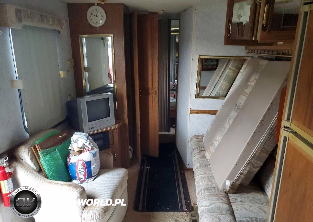 2026 Fleetwood Wilderness Camper VIN:1ED1R3027T4261870 - 6