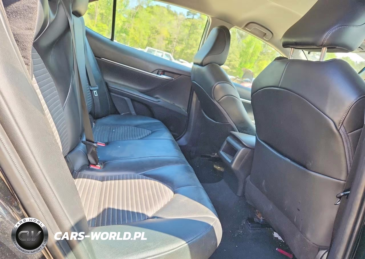 2022 Toyota Camry Hybrid Se VIN:4T1G31AKXNU590943 - 10