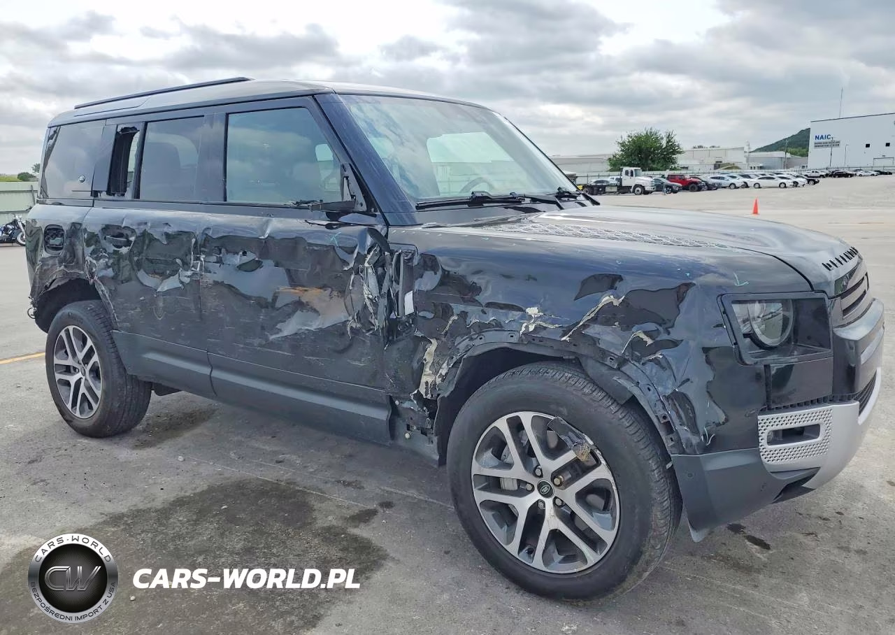 2024 Land Rover Defender 110 S VIN:SALEJ7EU2R2350263 - 4