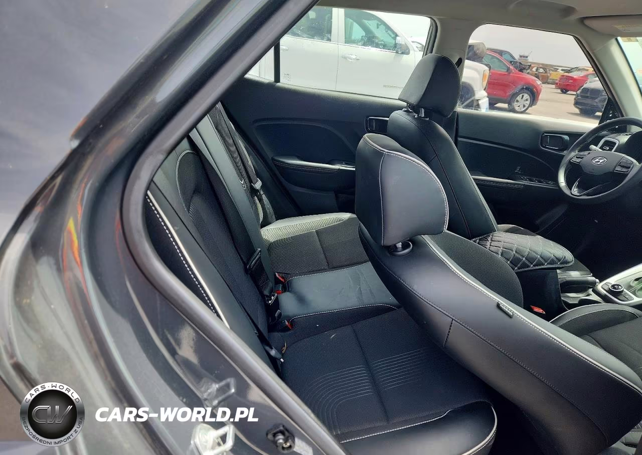 2024 Hyundai Venue Limited VIN:KMHRC8A36RU284046 - 10