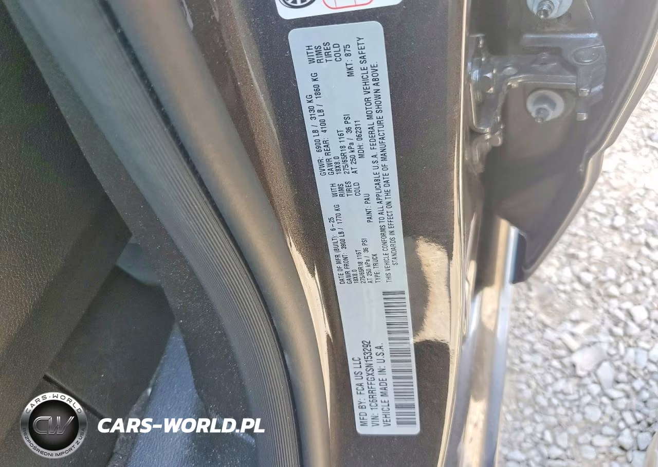 2025 Ram 1500 Big Horn VIN:1C6RRFFGXSN153292 - 13