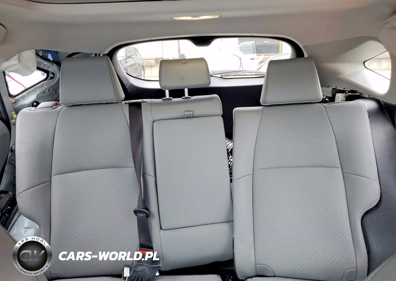 2024 Toyota Venza Limited VIN:JTEAAAAH6RJ183483 - 10