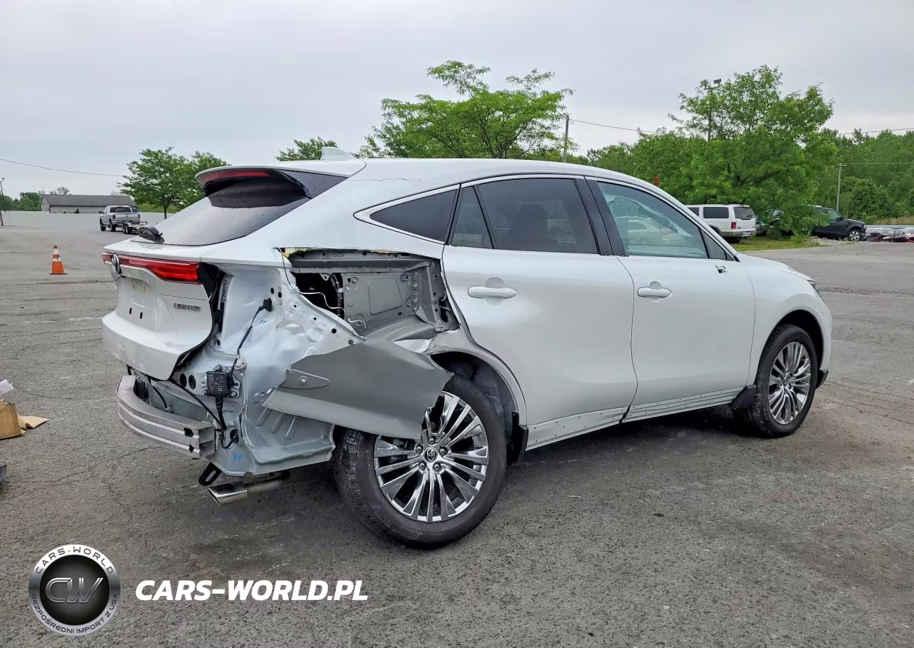 2024 Toyota Venza Limited VIN:JTEAAAAH6RJ183483 - 3