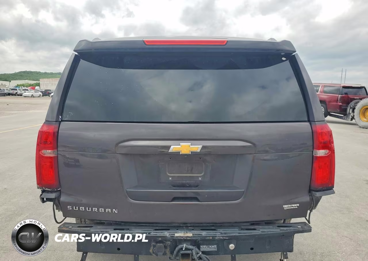 2017 Chevrolet Suburban C1500 Ls VIN:1GNSCGKC6HR389595 - 6