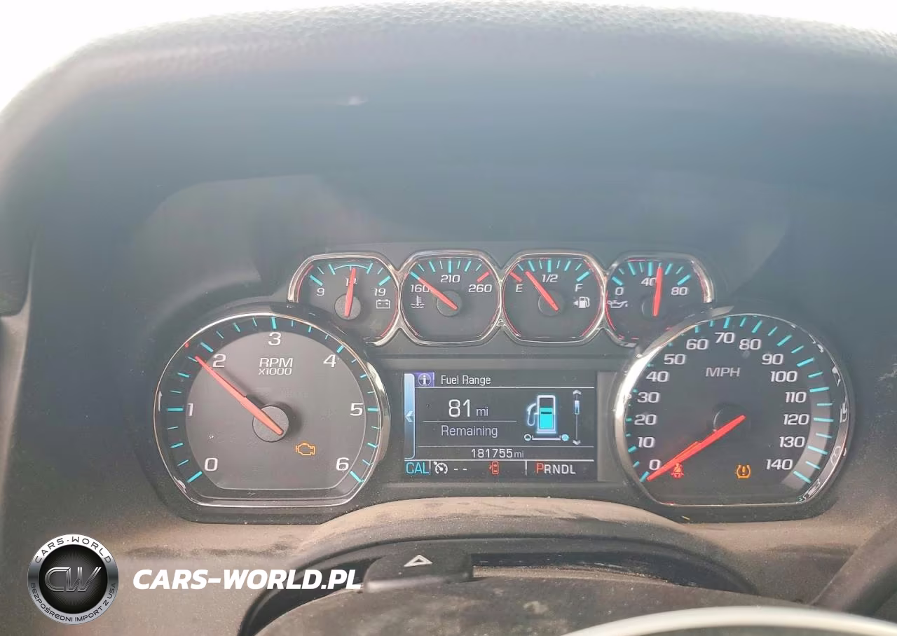2017 Chevrolet Suburban C1500 Ls VIN:1GNSCGKC6HR389595 - 9