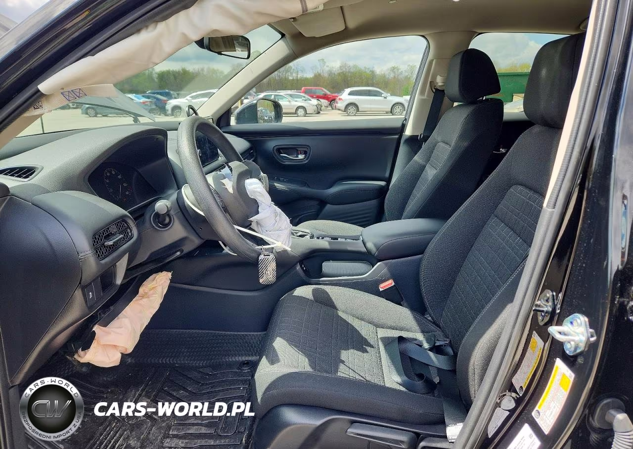 2026 Honda Hr-V Lx VIN:3CZRZ2H30TM717680 - 7