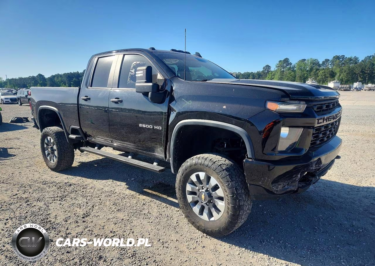 2022 Chevrolet Silverado K2500 Custom VIN:1GC5YME75NF296942 - 4