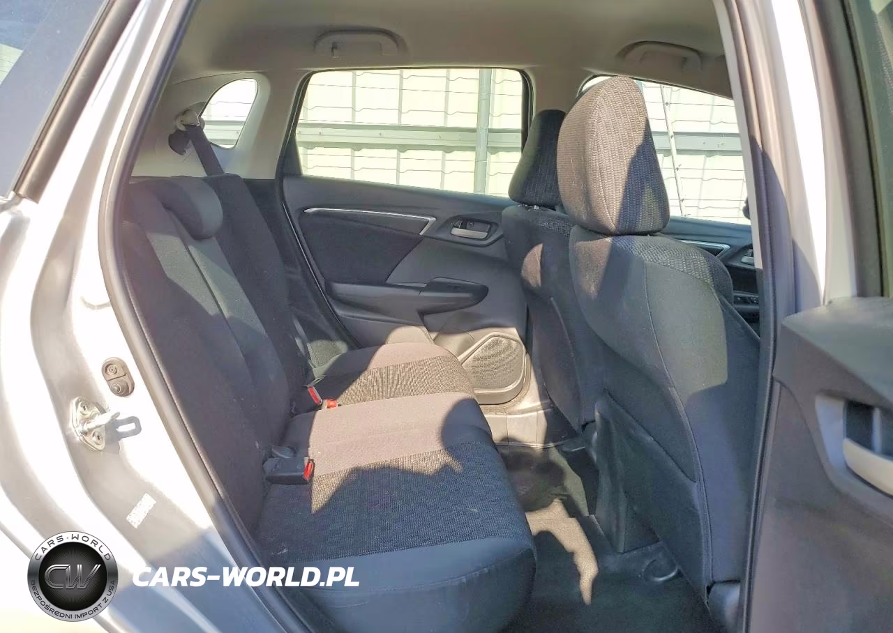 2016 Honda Fit Lx VIN:JHMGK5H50GS011583 - 10
