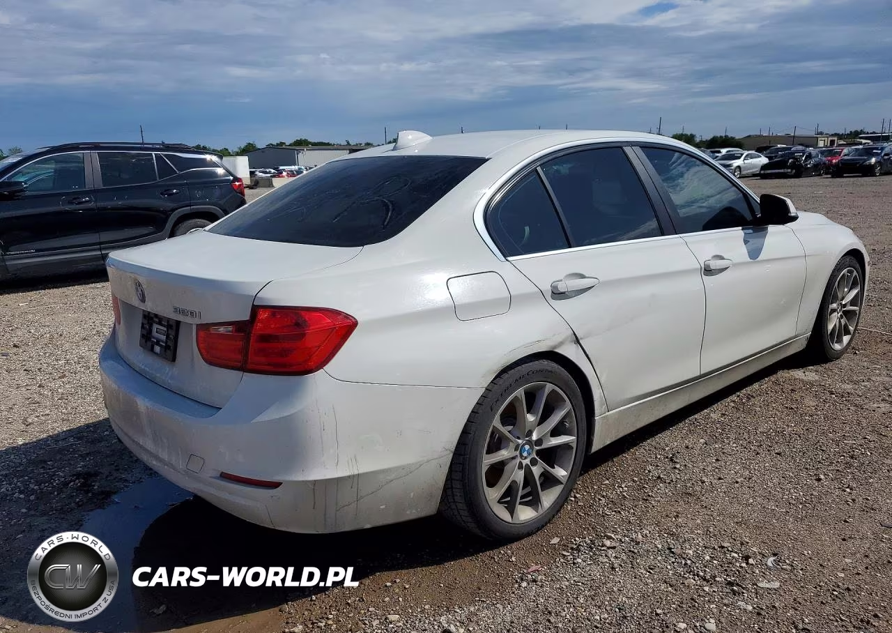 2015 BMW 320 I VIN:WBA3B1C5XFK139812 - 3