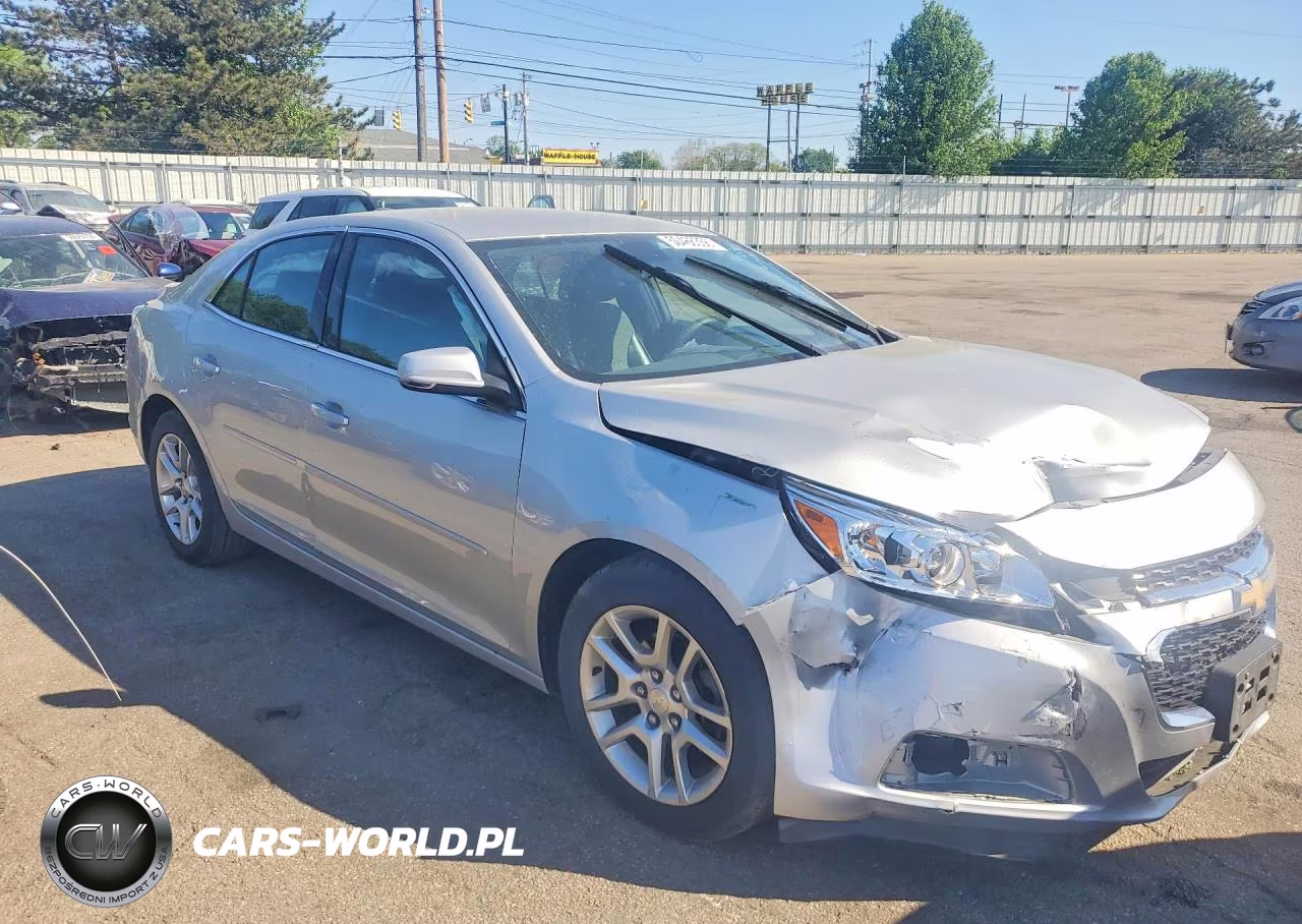 2015 Chevrolet Malibu 1Lt VIN:1G11C5SL7FF235588 - 4