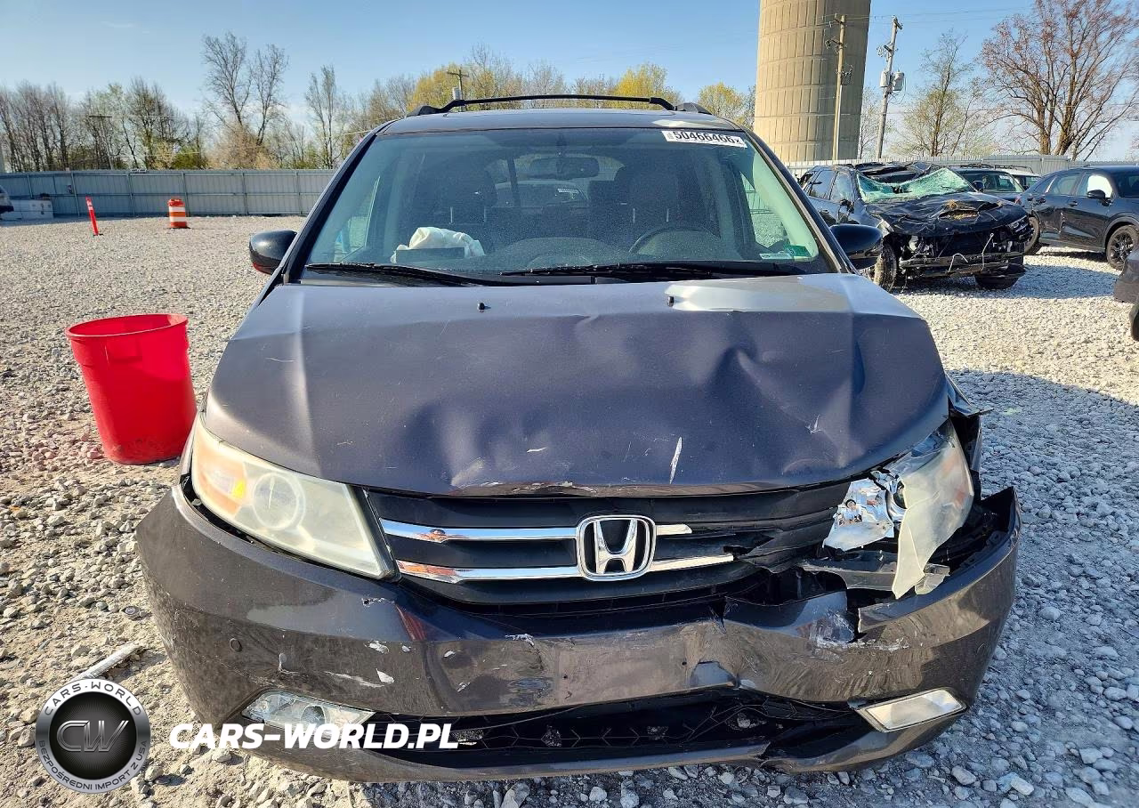 2013 Honda Odyssey Touring VIN:5FNRL5H93DB079606 - 5