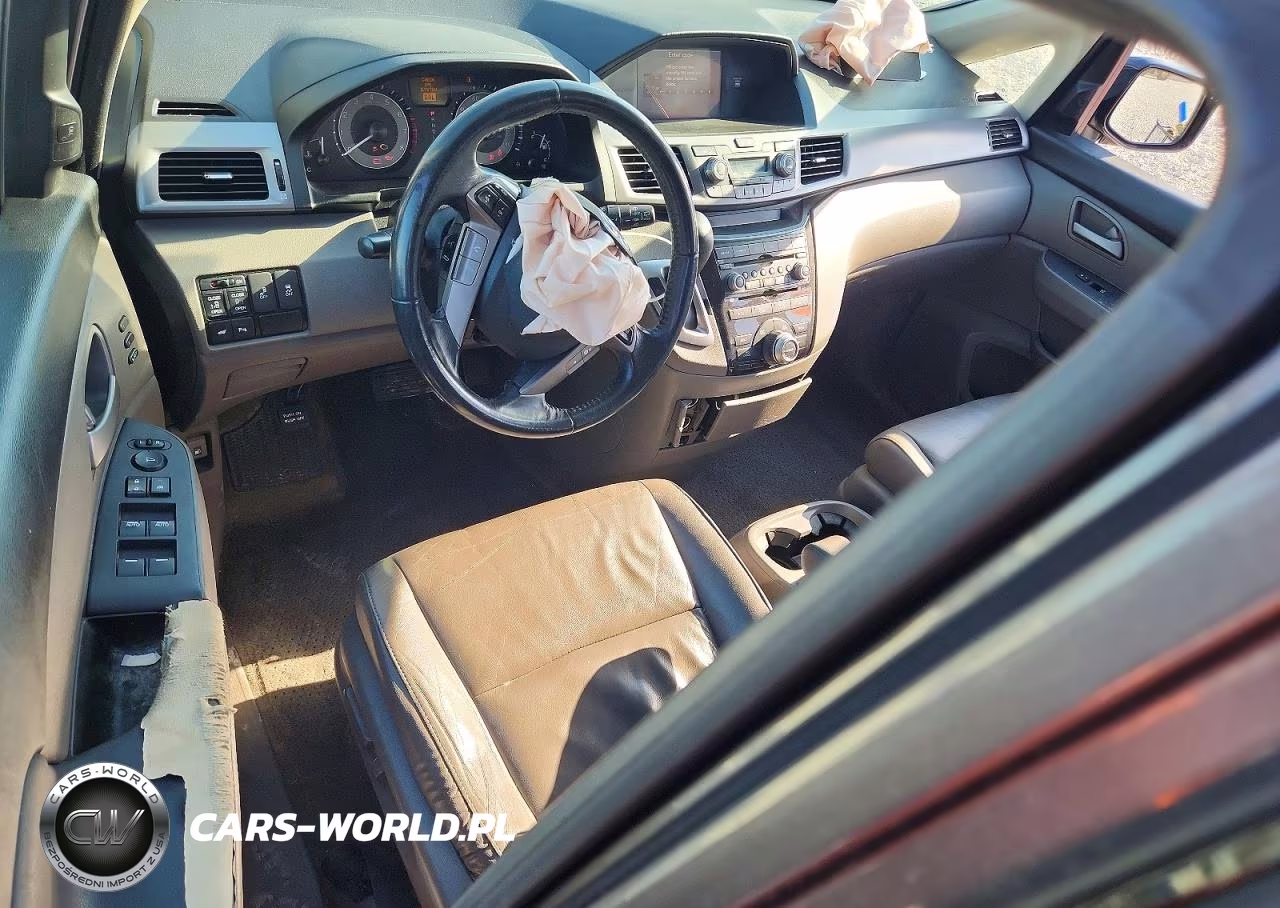 2013 Honda Odyssey Touring VIN:5FNRL5H93DB079606 - 8