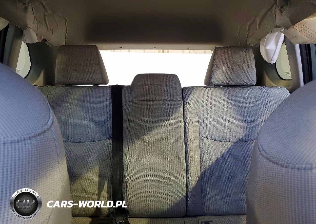 2024 Toyota Corolla Cross Le VIN:7MUBAAAG5RV112686 - 10