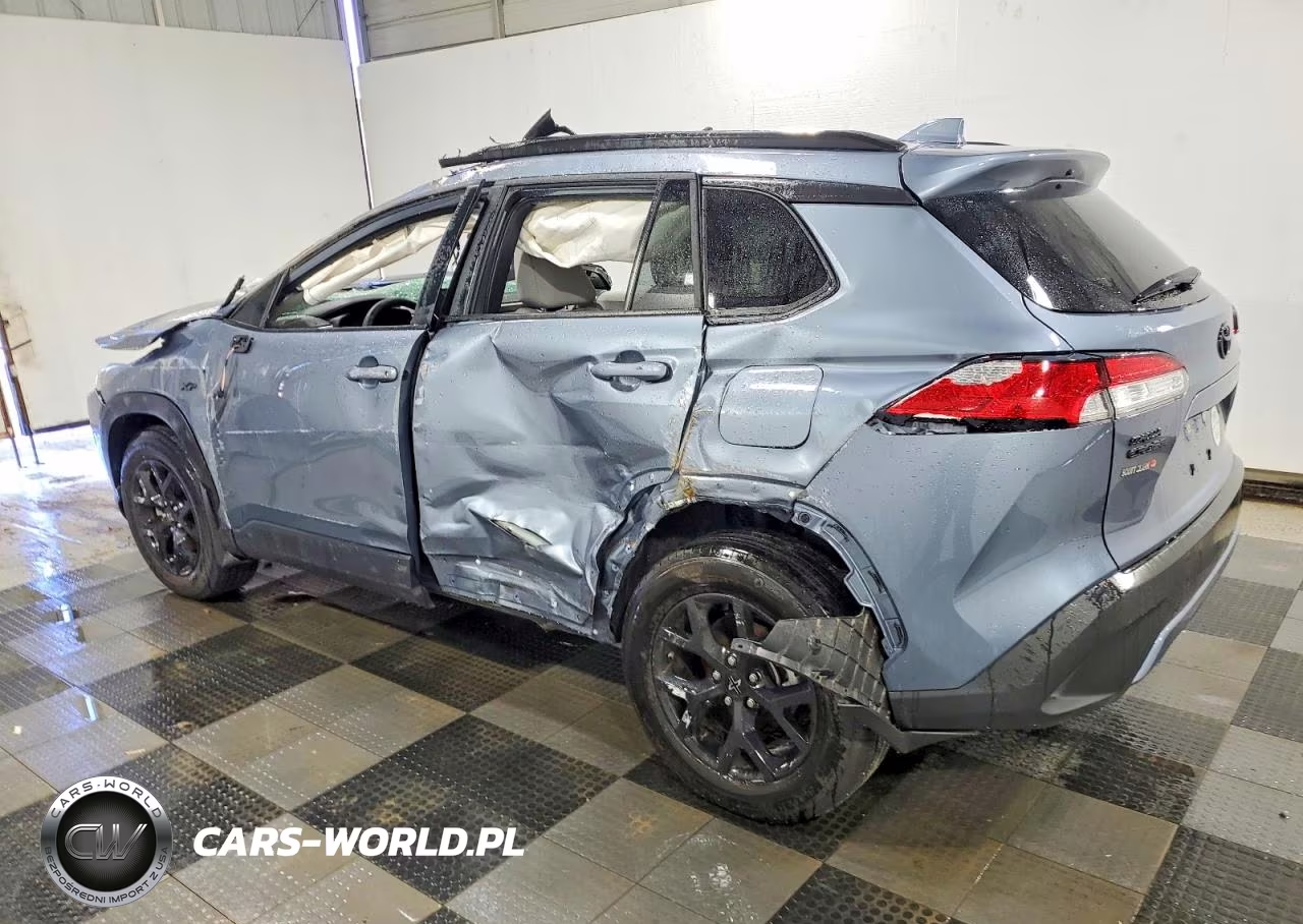 2024 Toyota Corolla Cross Le VIN:7MUBAAAG5RV112686 - 2