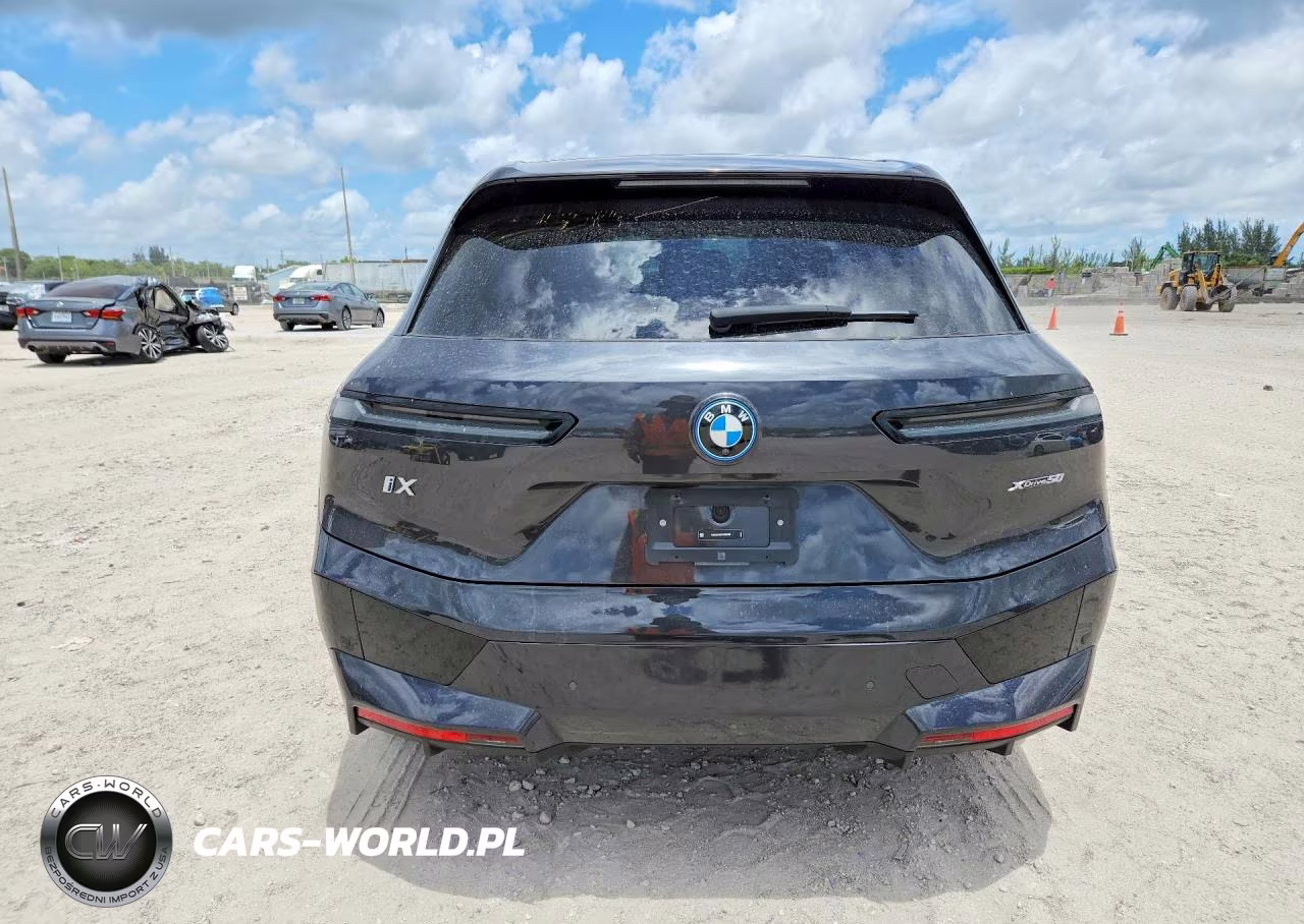 2024 BMW Ix xDrive50 VIN:WB523CF0XRCN75156 - 6